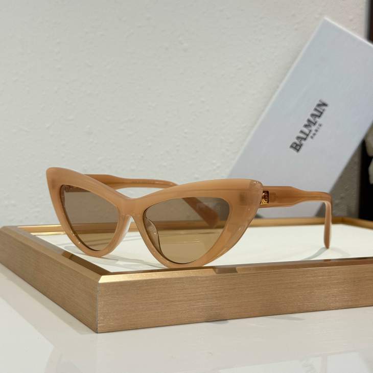 Picture of Balmain Sunglasses _SKUfw80238593fw